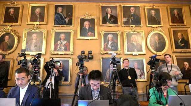 Nobel ödülleri hangi ülkede verilmektedir? Nobel ödülleri hangi ülke tarafından dağıtılıyor? Nobel ödülleri hangi ülkede verilmektedir? Nobel ödülleri hangi ülke tarafından dağıtılıyor?