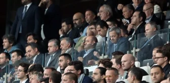 Beşiktaş Yönetimi Bu Hafta İki Önemli Karar Açıklayacak