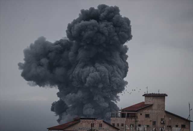 İsrail'den Gazze'ye hava bombardımanı! Can kayıpları artıyor