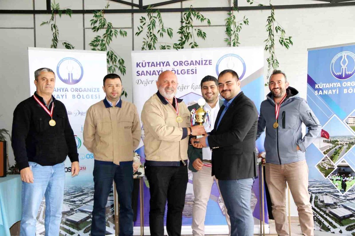 Kütahya OSB'de Tavla Turnuvası Şampiyonu Martur
