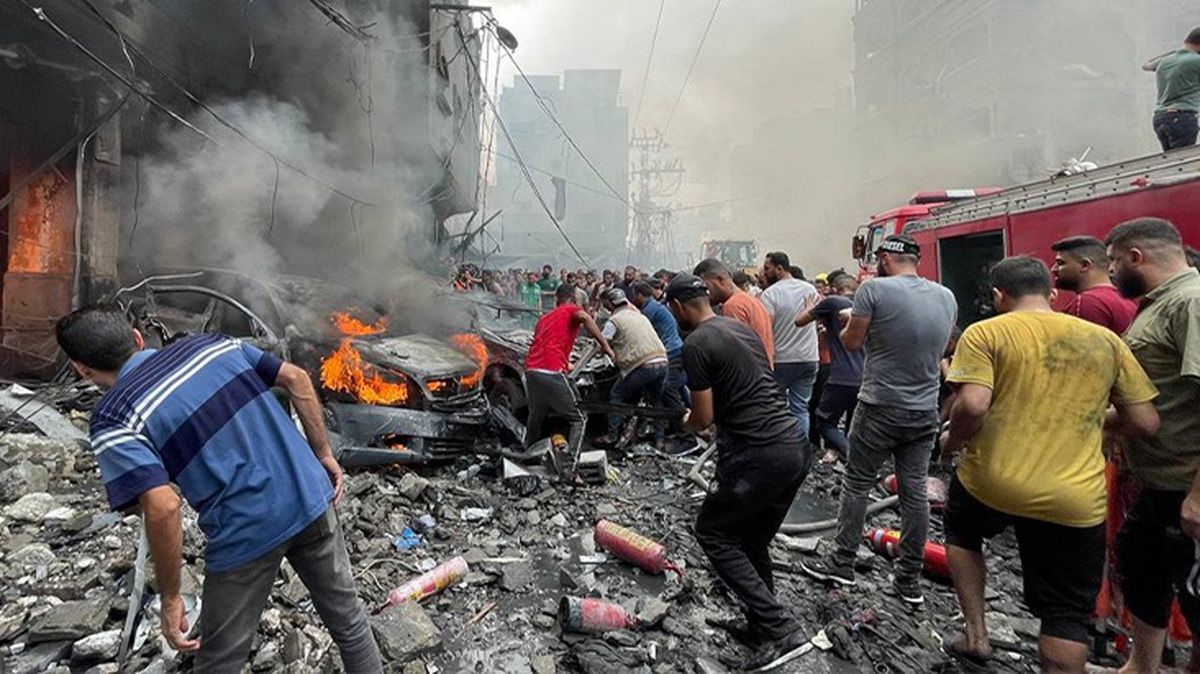 Son Dakika: İsrail, Gazze'deki mülteci kampını vurdu! Onlarca Filistinli hayatını kaybetti, çok sayıda yaralı var