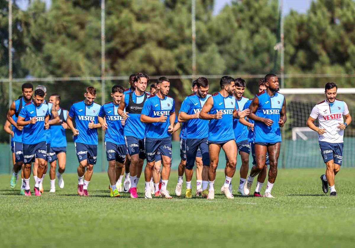 Trabzonspor Süper Lig'de Zirveyle Arasındaki Puan Farkını Açtı