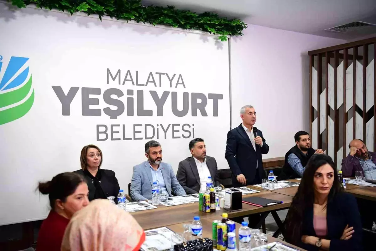 Başkan Çınar '100'ncü yıla yakışan 100 yatırımı' anlattı