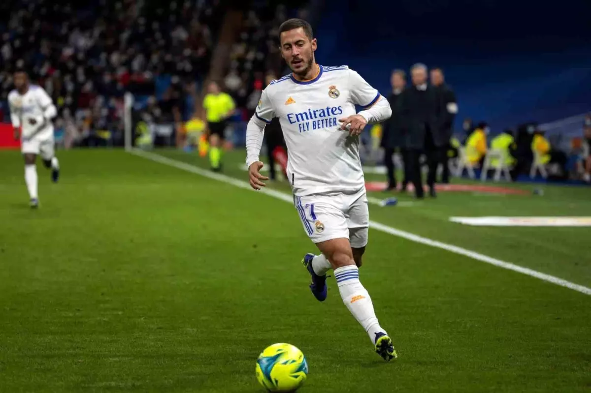 Belçikalı futbolcu Eden Hazard aktif futbol kariyerini noktaladı