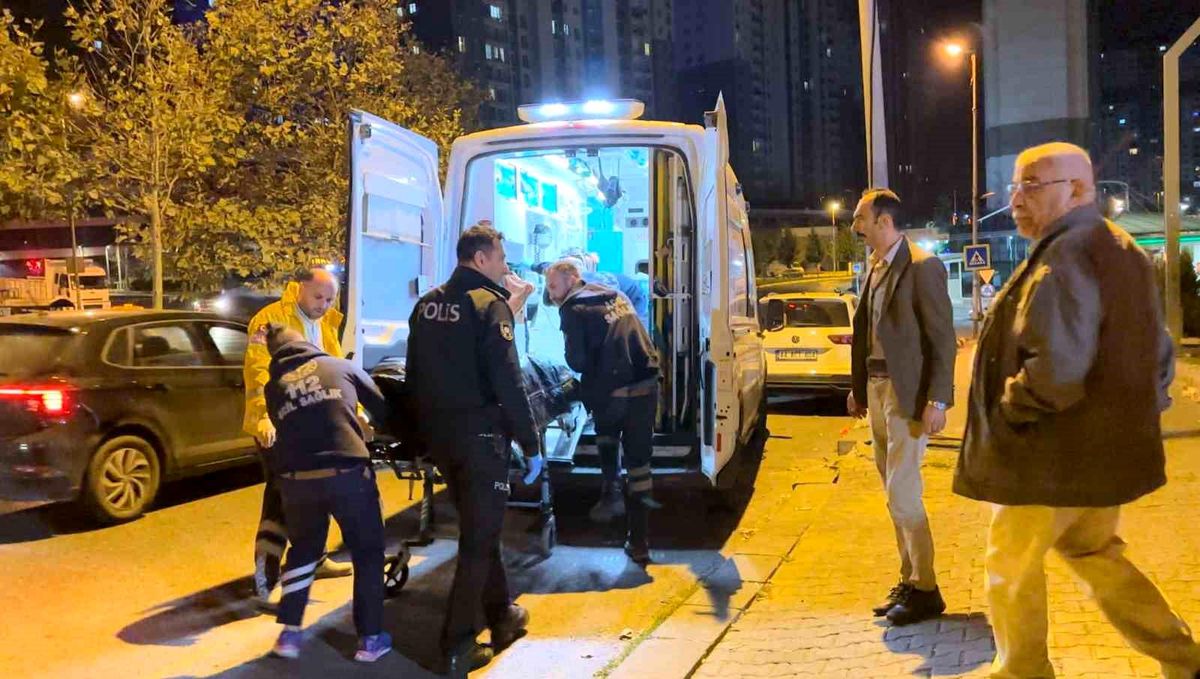 Esenyurt'ta İranlı genç 25. kattan düşerek hayatını kaybetti