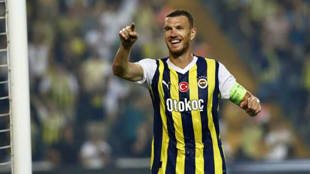 Eski takımı bıraktığına bin pişman! Edin Dzeko'nun performansı İtalya gündeminde
