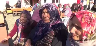 EYT'den emekli oldular, Mevlid okutup 3 bin kişiye yemek dağıttılar