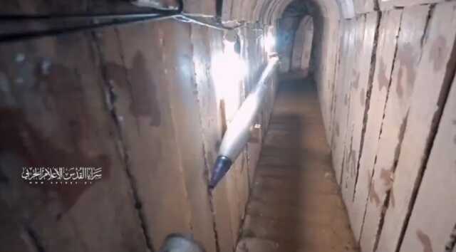 İsrail'e gözdağı! Hamas yeraltı tünellerinde sakladığı füzelerin görüntülerini yayınladı İsrail'e gözdağı! Hamas yeraltı tünellerinde sakladığı füzelerin görüntülerini yayınladı