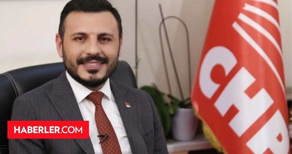 Özgür Çelik CHP İSTANBUL il başkanı kimdir, kaç yaşında, nereli? Yeni CHP İstanbul il başkanı kimdir?