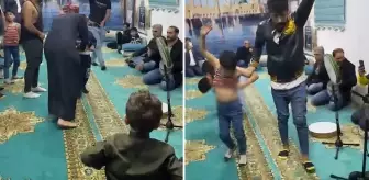 Zikir sırasında çocukların karınlarına şiş batıran 4 baba tutuklandı