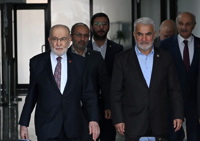 HÜDA PAR ve Saadet Partisi Filistin'e destek için ortak miting düzenleyecek HÜDA PAR ve Saadet Partisi Filistin'e destek için ortak miting düzenleyecek