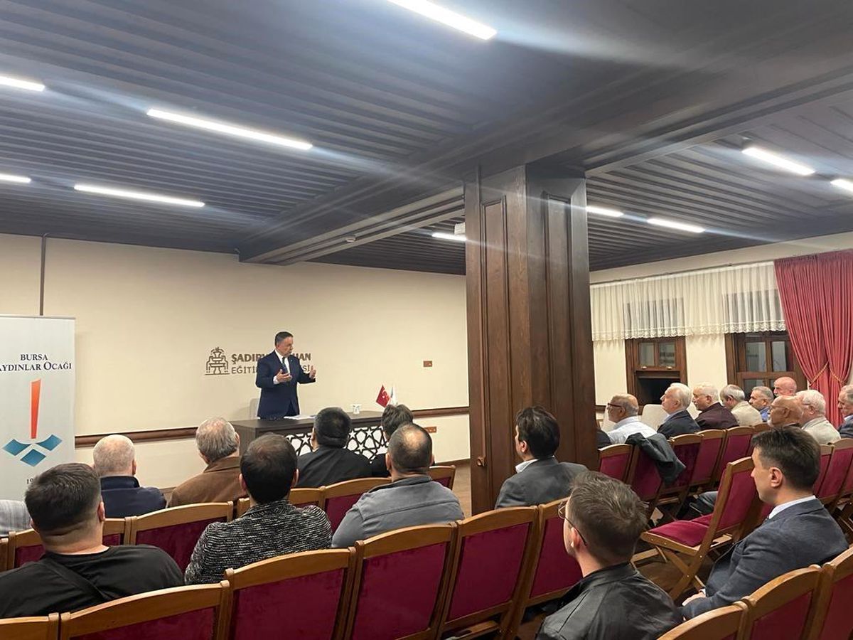 BBP Genel Başkan Yardımcısı Ekrem Alfatlı Bursa Aydınlar Ocağı'nda konuştu