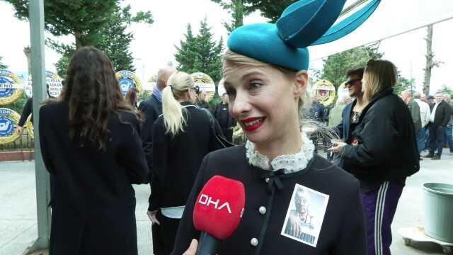 Çağdaş Sanatçı Haluk Akakçe Zincirlikuyu'da Son Yolculuğuna Uğurlandı