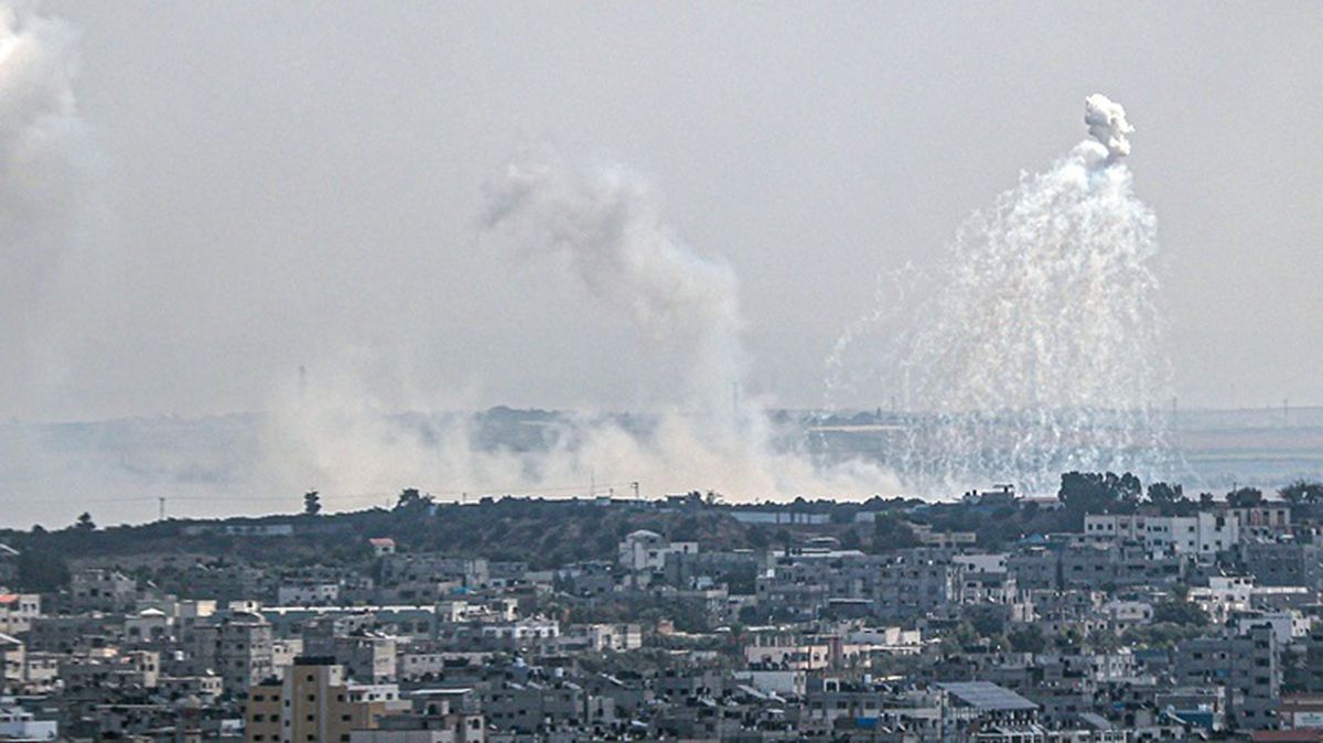İsrail yasaklı fosfor bombası kullandı! 800 derece sıcaklığa ulaşıyor, vücudu içten dışa doğru yakıyor