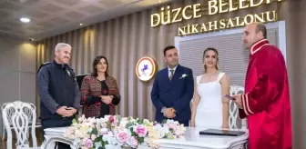 Düzce'de Polis Memurları Nikah Töreniyle Evlendi