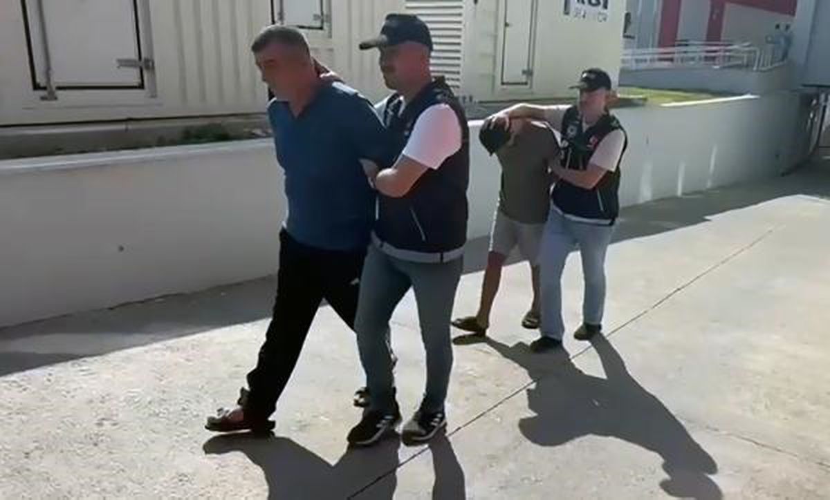 Adana'da Uyuşturucu Operasyonu: 3 Şüpheli Tutuklandı