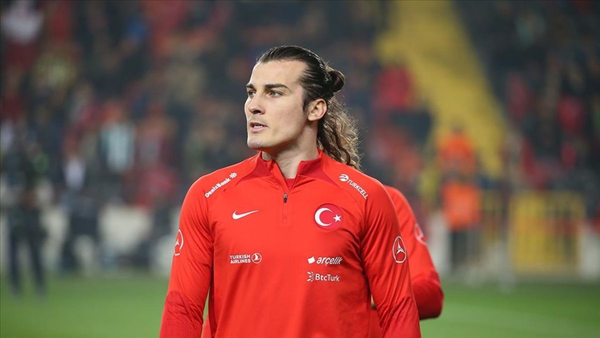 ÇAĞLAR SÖYÜNCÜ MİLLİ TAKIMDA NEDEN YOK? Çağlar Söyüncü sakat mı neden kadroda değil? Çağlar Söyüncü Hırvatistan maçında oynayacak mı?