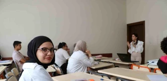 Hatay'da depremzede öğrencilere ücretsiz eğitim imkanı