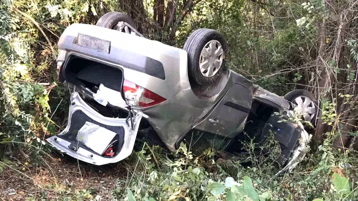Anadolu Otoyolu Sakarya Geçişinde Zincirleme Trafik Kazası: 3 Kişi Yaralandı