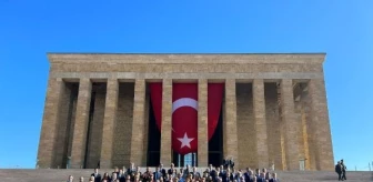 Ankara'nın başkent ilan edilişinin 100. yılı törenlerle kutlandı