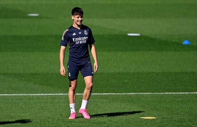 Listede ondan başka Türk yok! Arda Güler, Golden Boy ödülünde finale kaldı Listede ondan başka Türk yok! Arda Güler, Golden Boy ödülünde finale kaldı