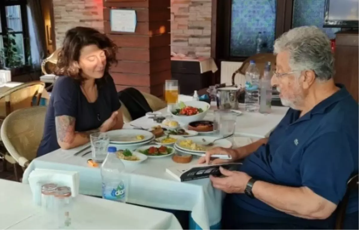 Metin Akpınar kızı kim? Metin Akpınar kızları mı var?