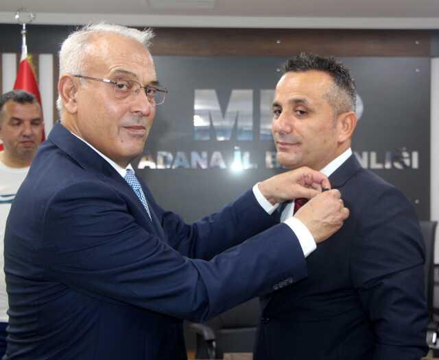 Zafer Partisi'nden istifa eden 87 kişi MHP'ye katıldı! Aralarında Adana İl Başkanı da var Zafer Partisi'nden istifa eden 87 kişi MHP'ye katıldı! Aralarında Adana İl Başkanı da var