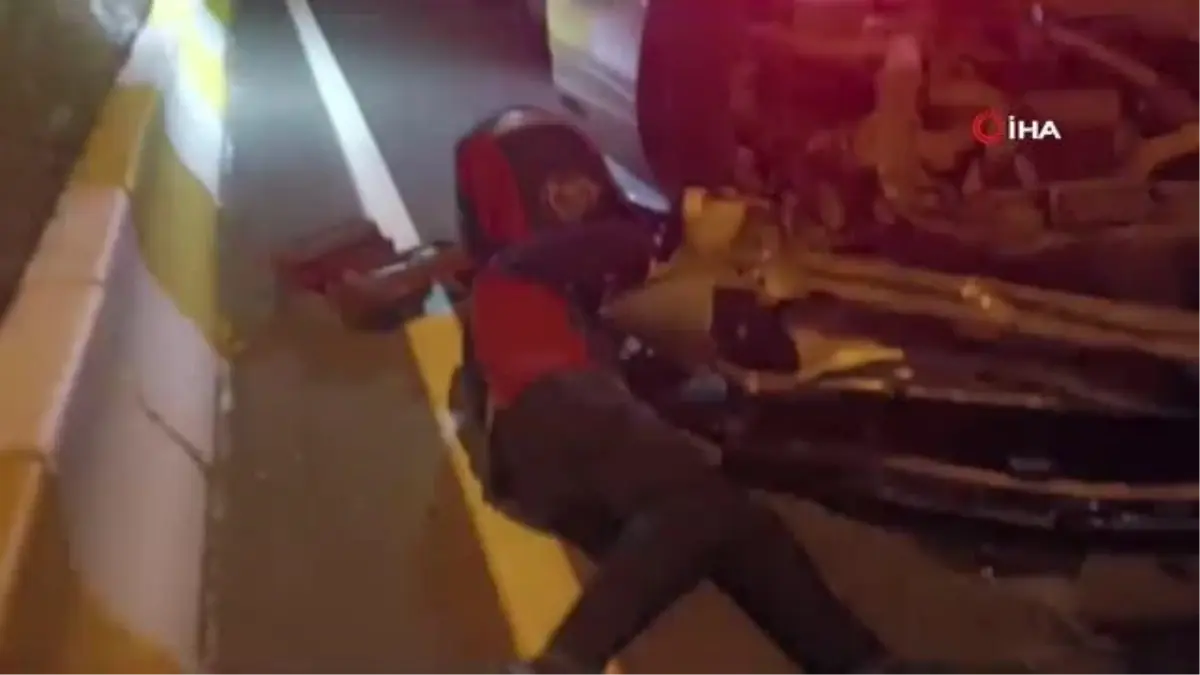 Ağrı'da Otomobil Kazası: 2 Yaralı