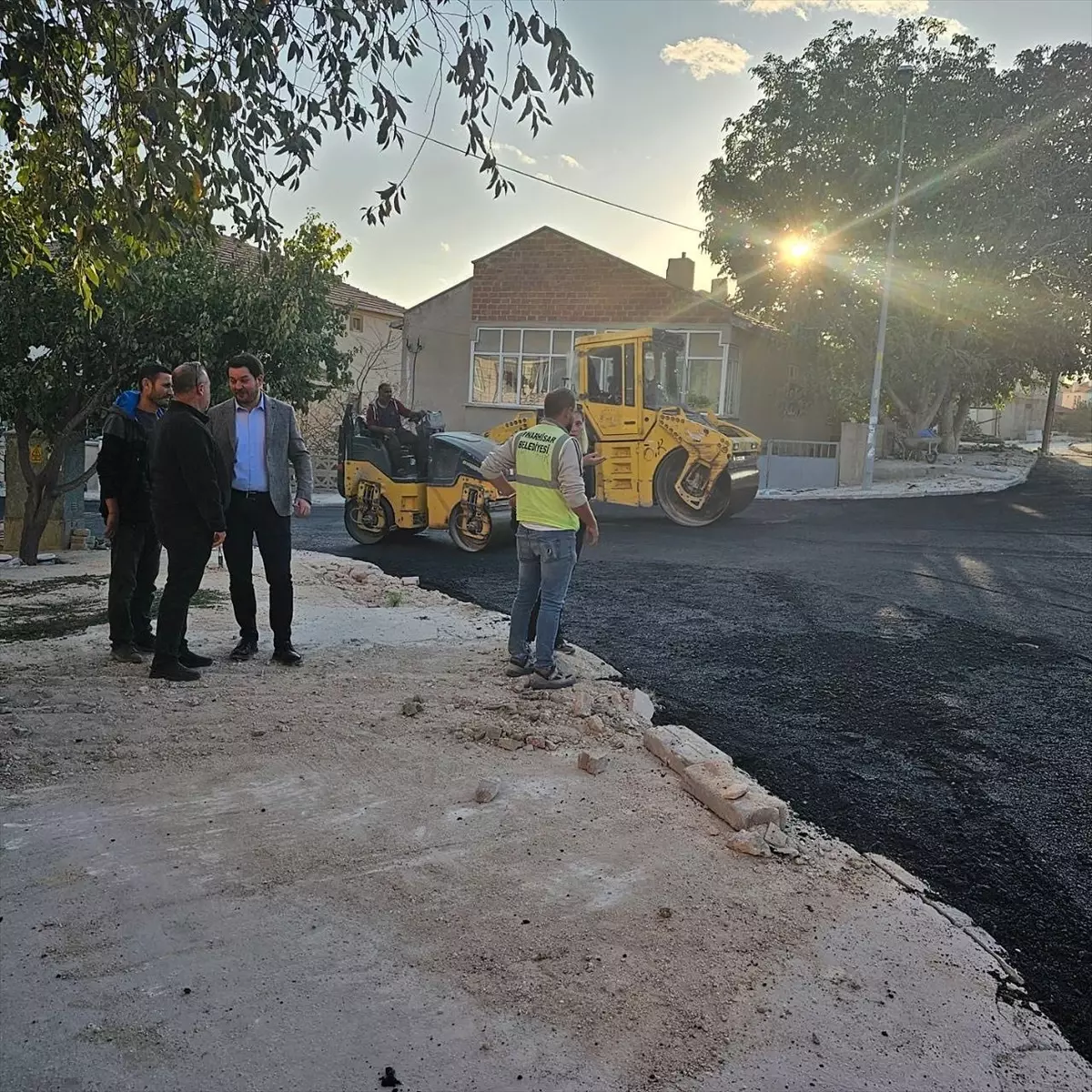 Pınarhisar'da yol yapım çalışmaları sürüyor