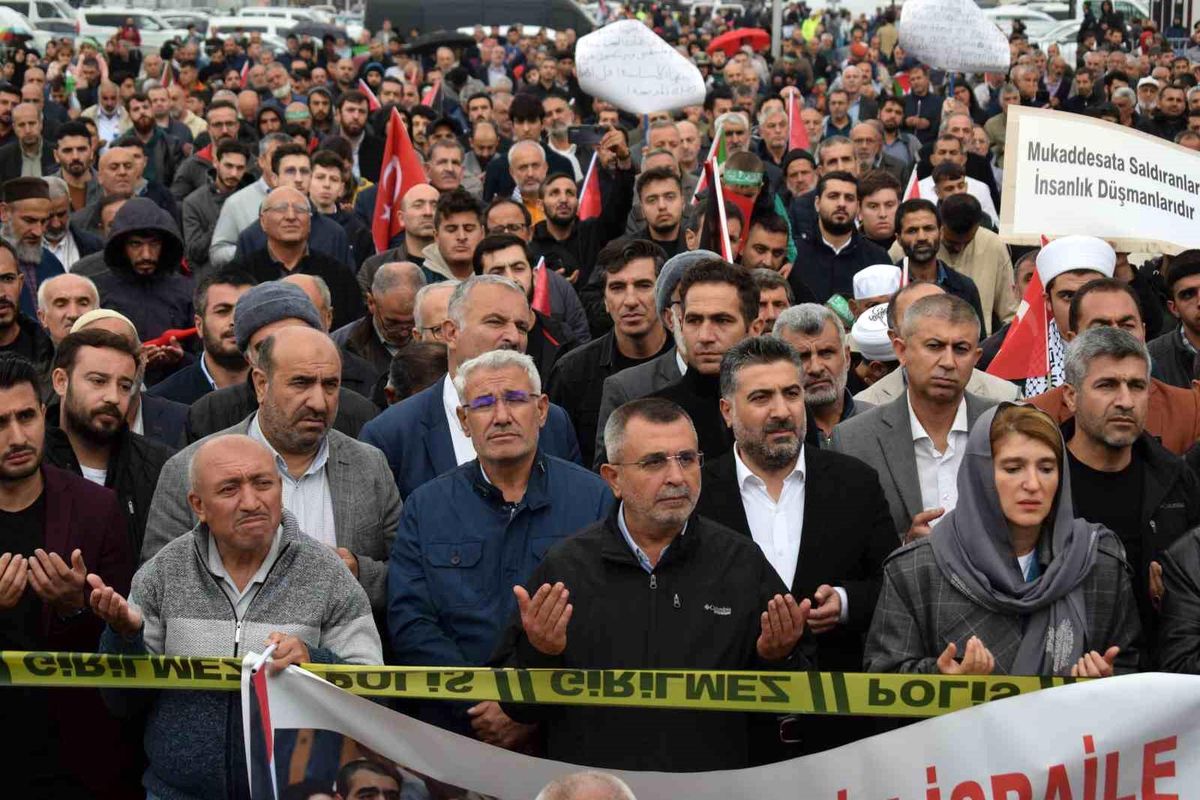Malatya'da İsrail'in Filistin'e yönelik saldırıları kınandı