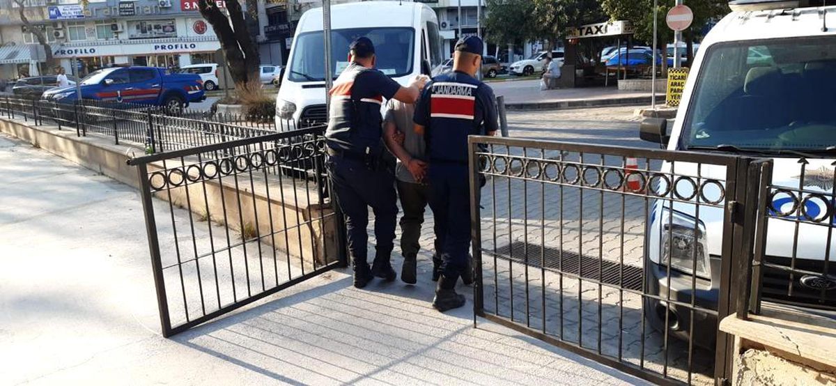 Kuşadası'nda Orman Yangını Çıkaran Şahıs Yakalandı