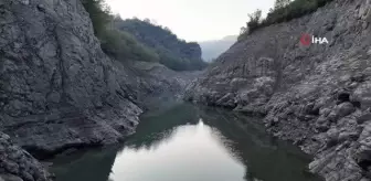 Beklenen yağışların gelmemesi Yuvacık Barajı'ndaki su seviyesini düşürdü