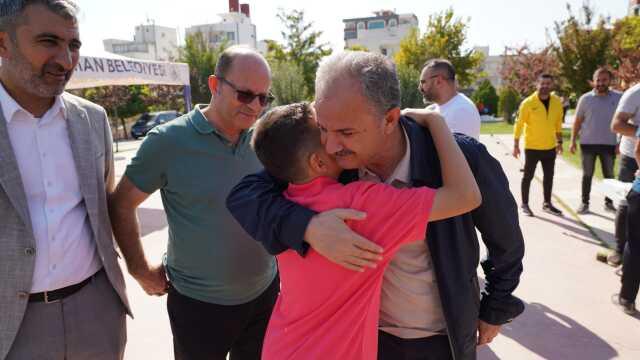 Depremzede Çocuklara Moral Etkinliği Düzenlendi Depremzede Çocuklara Moral Etkinliği Düzenlendi