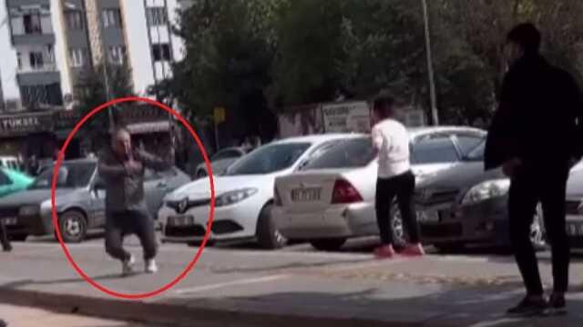 Diyarbakır'da oyun merkezinde çıkan kavgada ağır yaralanan kişi hastanede hayatını kaybetti Diyarbakır'da oyun merkezinde çıkan kavgada ağır yaralanan kişi hastanede hayatını kaybetti