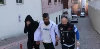 Kayseri'de uyuşturucu operasyonu: 2 gözaltı