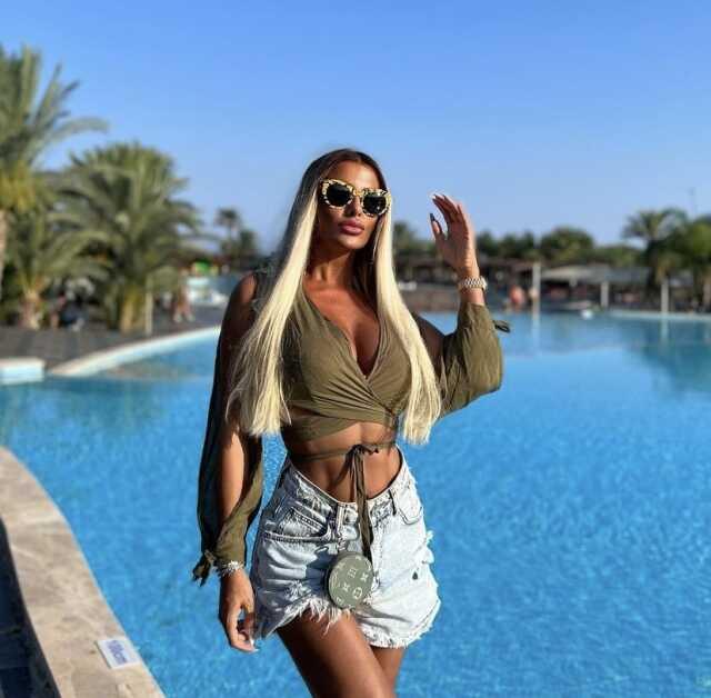 Tuğçe Özbudak kimdir, kaç yaşında? Tuğçe Özbudak eski hali! Tuğçe Özbudak estetiksiz eski hali nasıl?