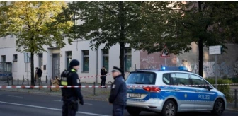 Almanya'da Sinagoga Molotof Kokteylli Saldırı: Başbakan Scholz Kınadı