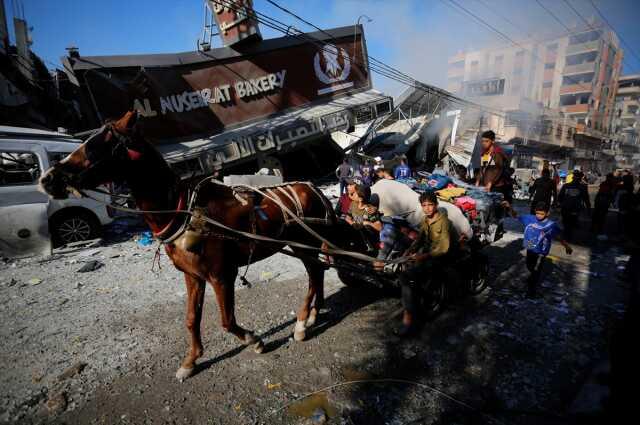 İsrail ekmek fırınını vurdu İsrail ekmek fırınını vurdu