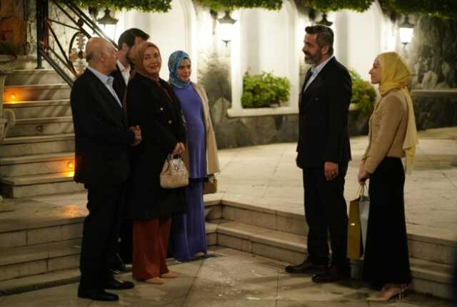 Kızılcık Şerbeti 35. bölüm fragmanı izle! Kızılcık Şerbeti yeni bölüm bölüm fragmanı yayınlandı mı? Kızılcık Şerbeti yeni bölümde neler olacak?