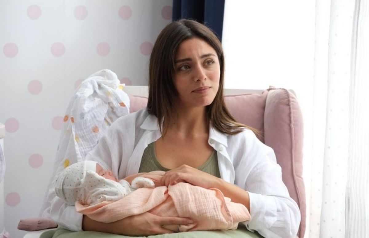 Kızılcık Şerbeti 35. bölüm fragmanı izle! Kızılcık Şerbeti yeni bölüm bölüm fragmanı yayınlandı mı? Kızılcık Şerbeti yeni bölümde neler olacak?