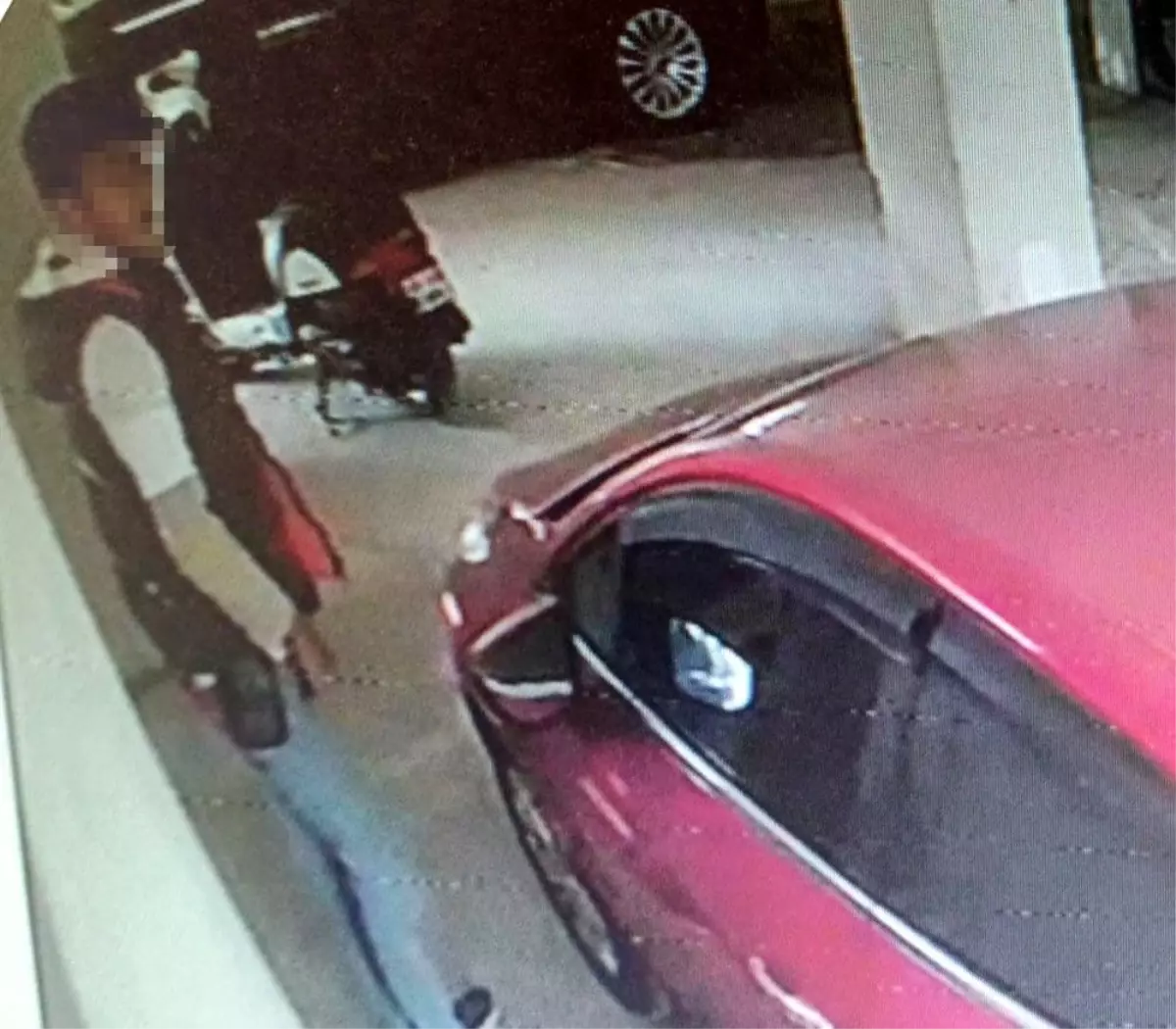 Manisa'da Güpegündüz Motosiklet Hırsızı Yakalandı
