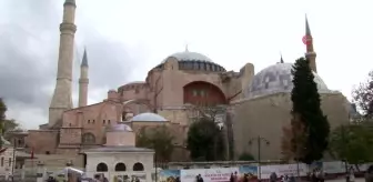 Ayasofya Camii'nde Filistin'de öldürülen Müslümanlar için gıyabi cenaze namazı kılındı