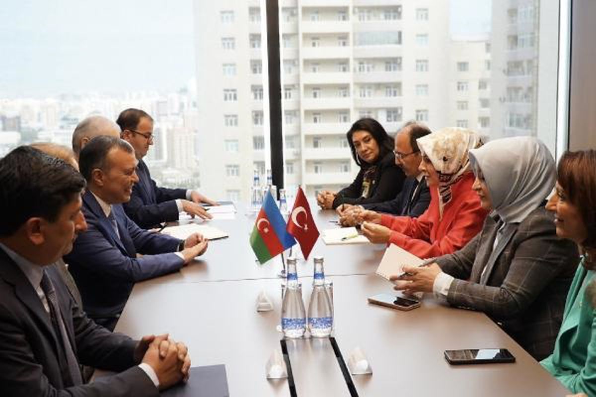 Türkiye ve Azerbaycan arasında sosyal hizmet iş birliği anlaşması imzalandı