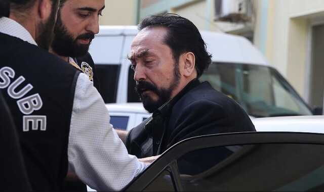 Adnan Oktar neden tutuklandı? Adnan Oktar tutuklanma sebebi ne, suçu ne? Adnan Oktar neden hapiste?