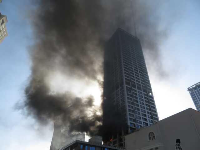 Ataşehir'deki İnşaatta Yangın Çıktı