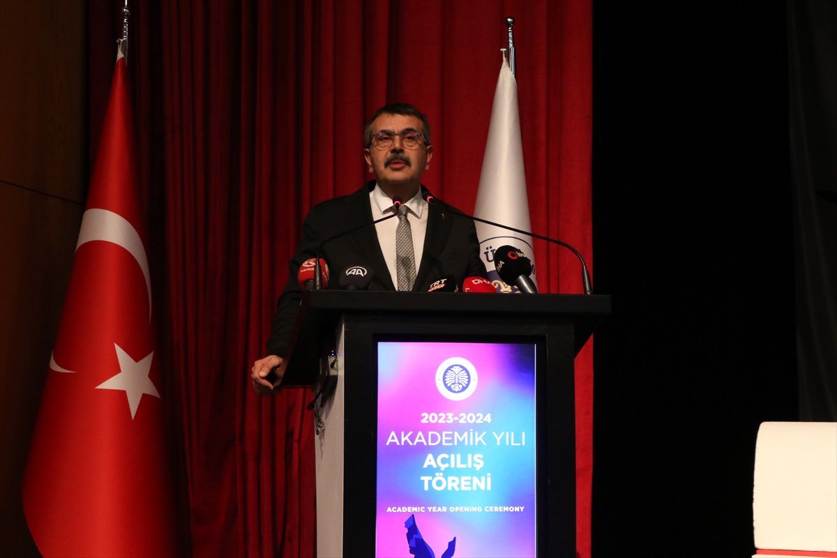 Bakan Tekin: Uluslararası Metinlerin Toplumsal Değerlerimizi Savunacak Şekilde Düzenlenmesi Lazım