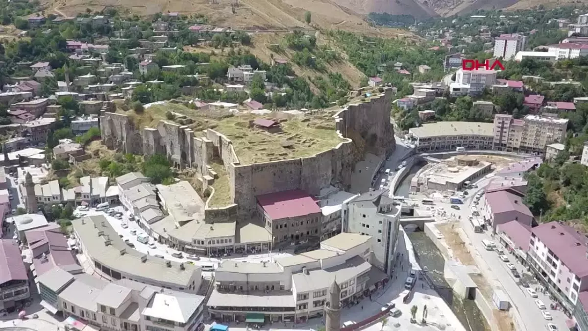 Bitlis'te tarihi eserler ziyaretçi sayısını arttırdı