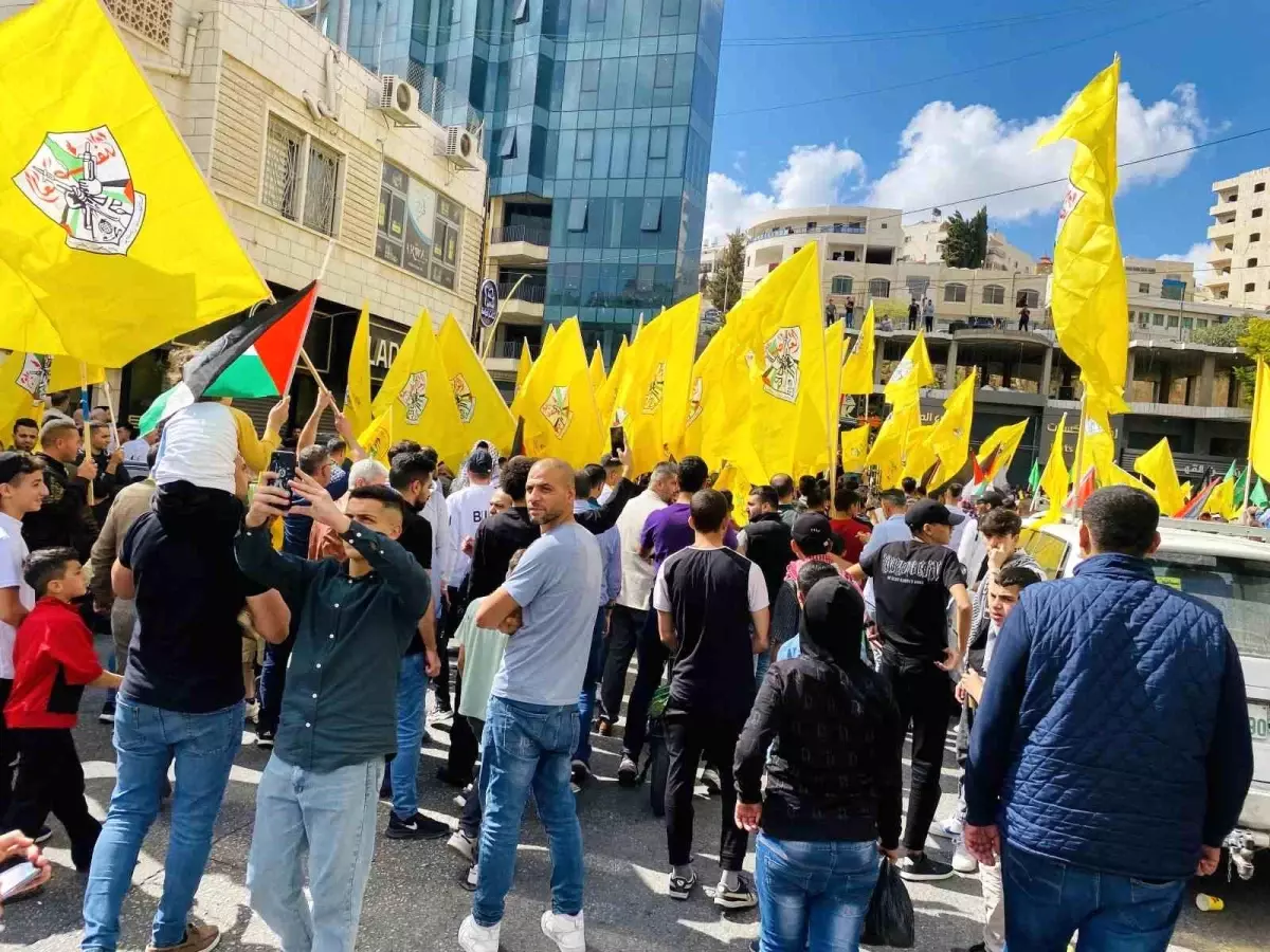 El Halil'de Filistinliler İsrail Güçleriyle Çatıştı