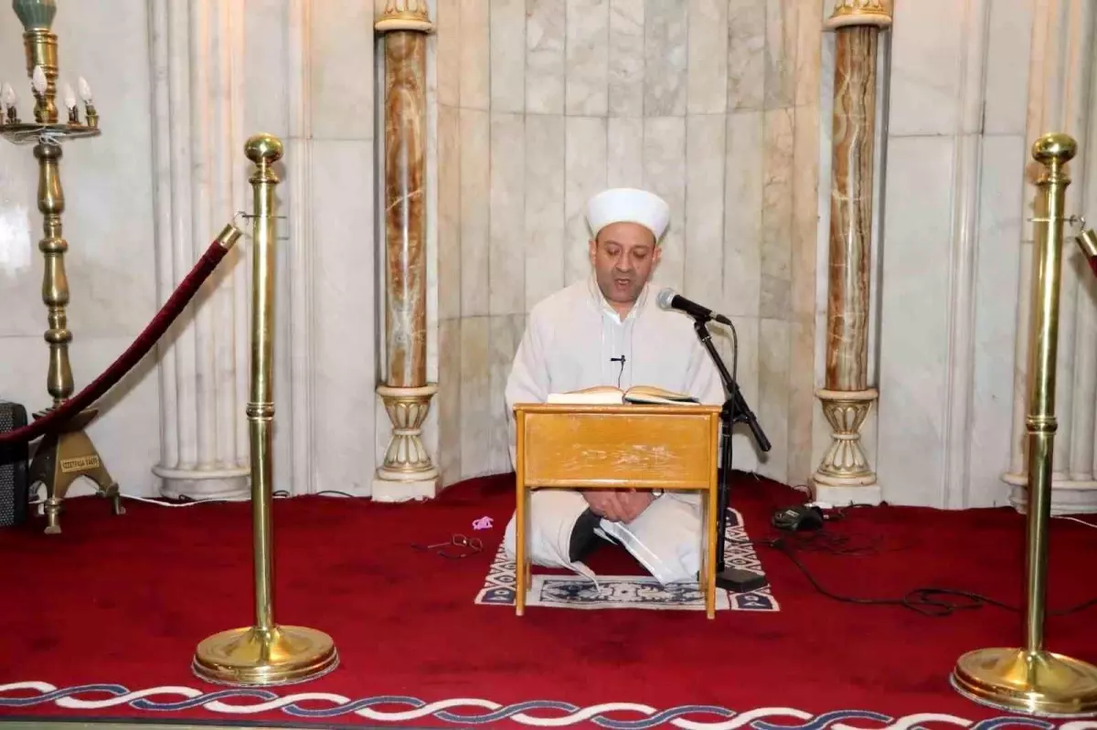 Filistin için Kur'an-ı Kerim ve dua programı düzenlendi