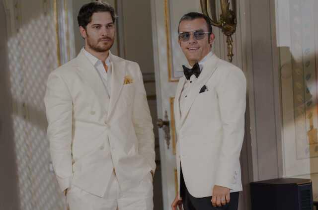 Salih Bademci, Çağatay Ulusoy'la çalışmanın en kötü yanını anlattı: Sürekli yemek konuşarak birbirimizi gazlıyoruz Salih Bademci, Çağatay Ulusoy'la çalışmanın en kötü yanını anlattı: Sürekli yemek konuşarak birbirimizi gazlıyoruz